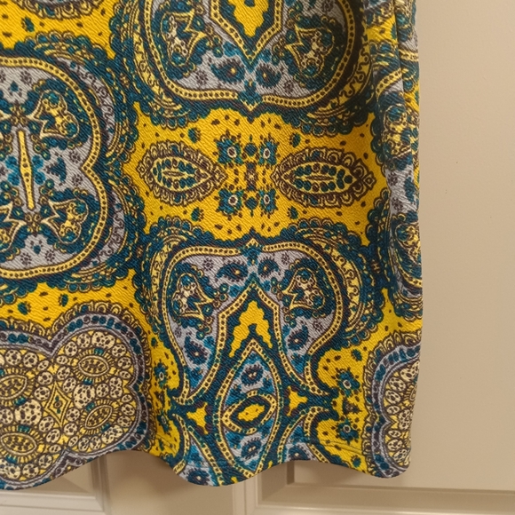 Lularoe Cassie pencil skirt -size 2XL - Picture 14 of 14